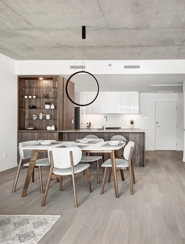 Brand,New,Luxury,Canadian,Style,Furnished,And,Staged,Apartment,In